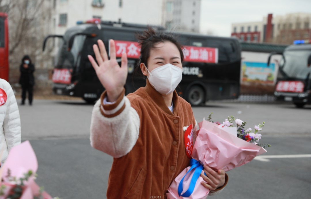 春暖花開，英雄歸來！葫蘆島市第二人民醫(yī)院支援綏中醫(yī)療隊凱旋而歸~(圖8)