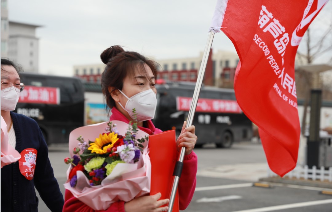 春暖花開，英雄歸來！葫蘆島市第二人民醫(yī)院支援綏中醫(yī)療隊凱旋而歸~(圖5)