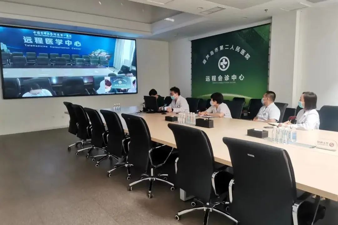 全省首家！中國醫(yī)科大學(xué)附屬第一醫(yī)院專家來“查房”，家門口享國內(nèi)優(yōu)質(zhì)醫(yī)療資源！(圖6)