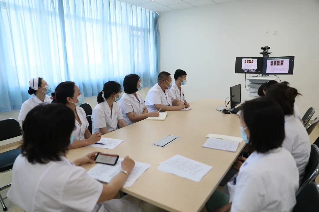 全省首家！中國醫(yī)科大學(xué)附屬第一醫(yī)院專家來“查房”，家門口享國內(nèi)優(yōu)質(zhì)醫(yī)療資源！(圖7)