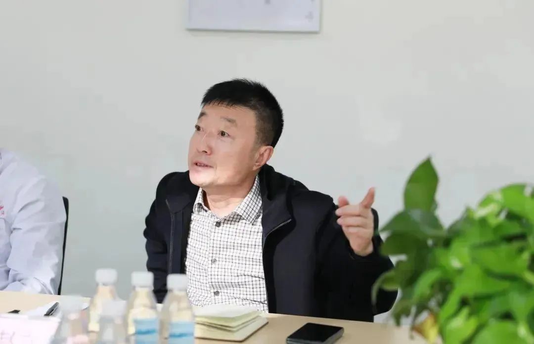 龍港區(qū)人大、區(qū)政府領(lǐng)導(dǎo)一行視察調(diào)研龍港國(guó)際醫(yī)療健康產(chǎn)業(yè)園(圖14)